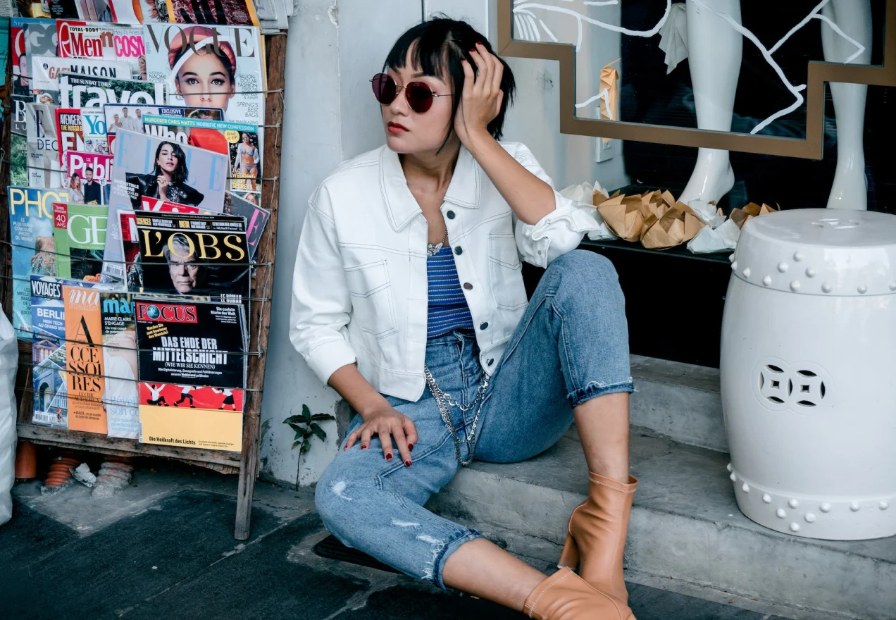 Fully embrace the return of the 90s fashion 2023 senectus