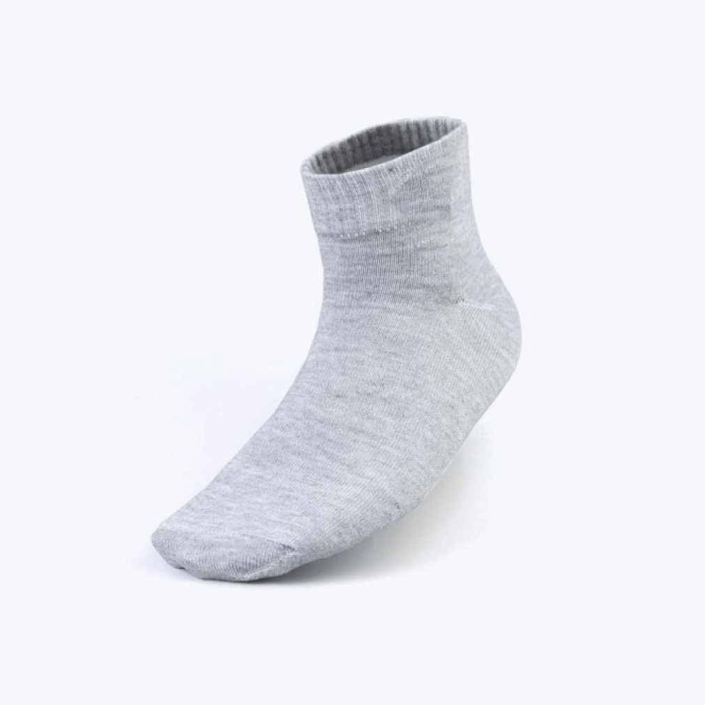 Waterproof gray short socks - Image 1